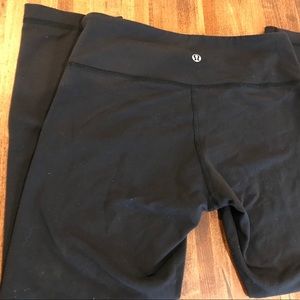 Lululemon leggings size 4!